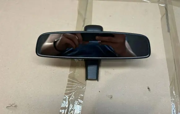 Volkswagen Multivan T6 Rear view mirror (interior) E11028191