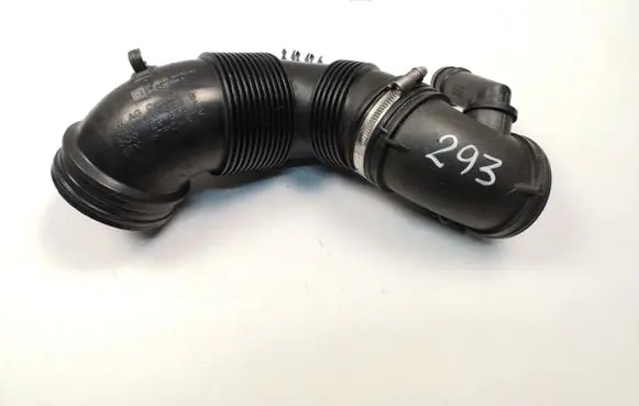 Volkswagen PASSAT B8 Intercooler hose/pipe 3Q0129656B