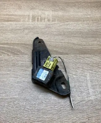 Toyota Prius (XW20) Airbag deployment crash/impact sensor 8917347040 2521000150