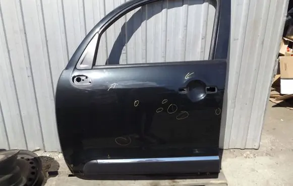 Citroen C3 Picasso Front door