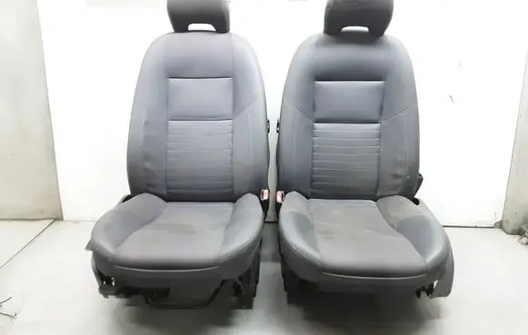 Seat set