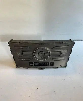 Toyota Auris 150 Climate control unit 5590002220B 7J26611012ZLA