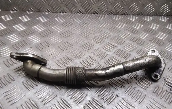 Seat Alhambra (Mk1) EGR valve line/pipe/hose 03813152AF