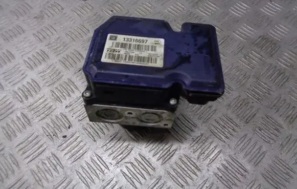Opel Insignia A ABS Pump 13316697