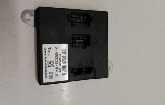 Mercedes-Benz E W211 Comfort/convenience module 2115458432