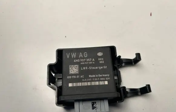 Audi A7 S7 4G Light module LCM 4H0907357A 01017801AC
