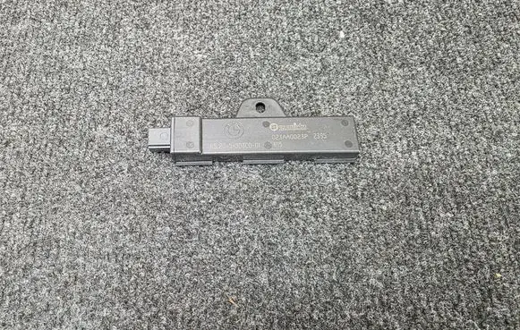 BMW 4 G22 G23 G24 G26 Keyless system antenna 5A5D3C0