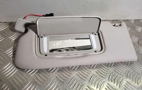 Volvo V50 Sun visor