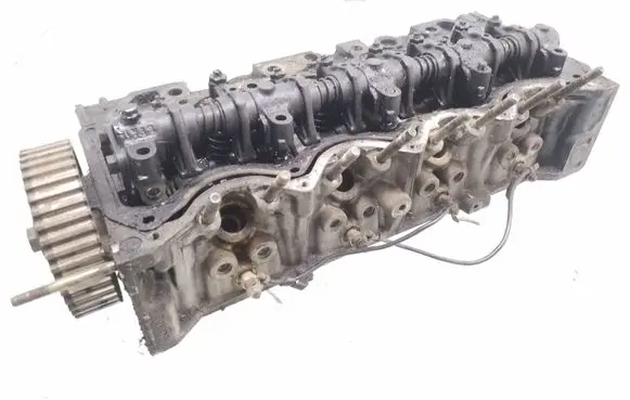 Renault Espace II Engine head 597972
