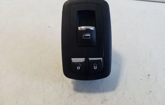 Maserati Ghibli Electric window control switch 670013822