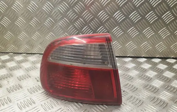 Rear/tail lights