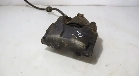 Renault Captur Front brake caliper