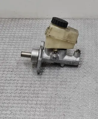Mercedes-Benz C W204 Master brake cylinder A2024300302