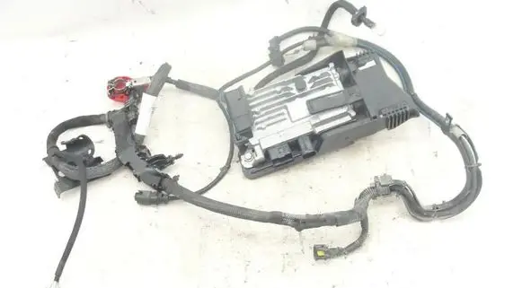 Peugeot 308 Start/Stop control module 9807709080