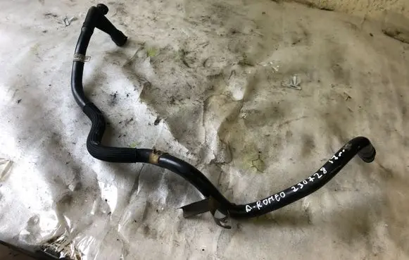 Alfa Romeo Giulia Engine coolant pipe/hose