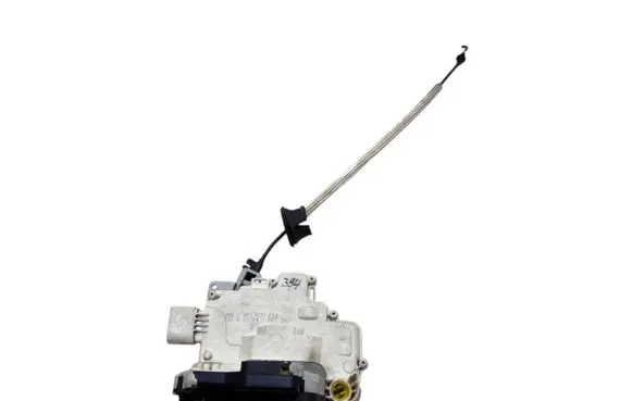 Audi A6 S6 C6 4F Front door lock 4F1837015