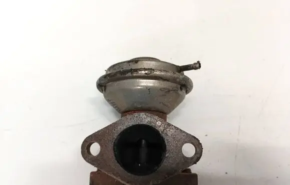 Volvo S70 V70 V70 XC EGR valve 074131503 72167506