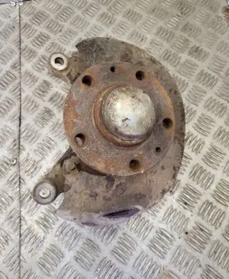 Iveco Daily 3rd gen Front wheel hub 0VECC 800146
