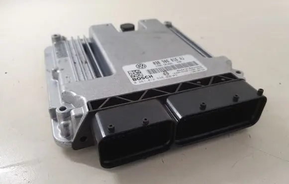Volkswagen Transporter - Caravelle T5 Engine control unit/module 038906016AJ