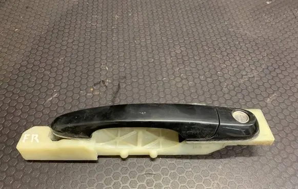 Hyundai Tucson JM Front door exterior handle