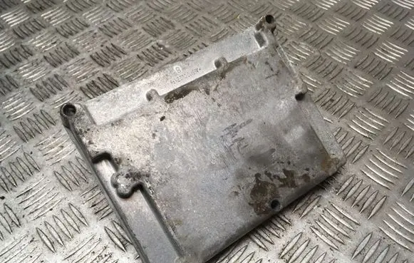Ford Focus Engine control unit/module 5M5112S650AD ESU13 1310185A