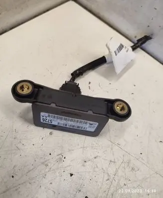 Opel Insignia A ESP acceleration yaw rate sensor 13505726