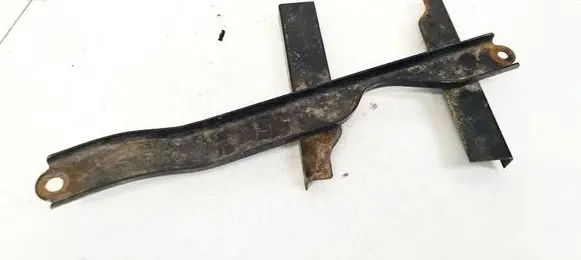 Toyota Corolla Verso AR10 Battery bracket 