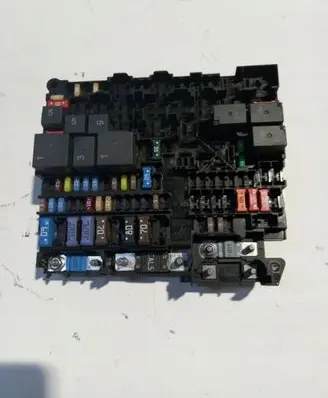 Citroen C3 Fuse module 9844706080