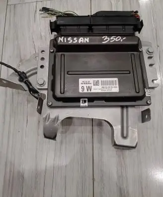 Nissan Almera N16 Engine control unit/module ECU MEC32-220