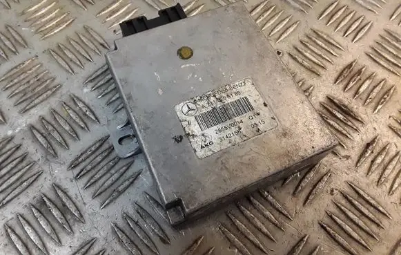 Mercedes-Benz E W211 Phone control unit/module A2118206185 2118206185