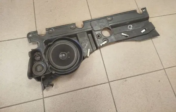 Volkswagen Multivan T5 Rear door speaker 7H0035242 3B0035411G 7H0035242a