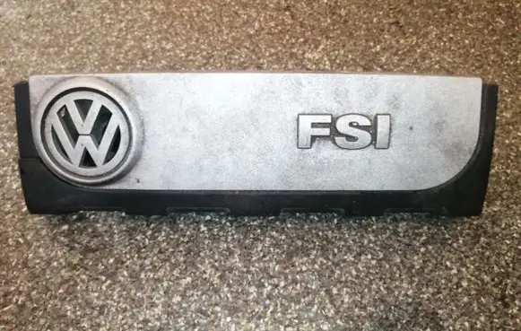 Volkswagen Golf Plus Engine cover (trim) 06F129208C