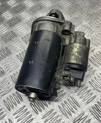 Mercedes-Benz E W211 Starter motor A0051516601 0001109250