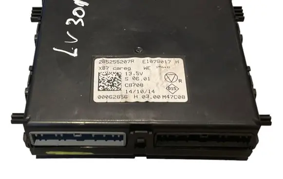 Renault Captur Fan control module 285255207R 00062856