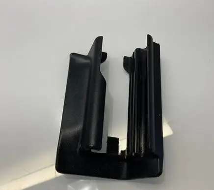 Mercedes-Benz E W212 Front driver seat rail trim A2129191520 78010027 2129191520