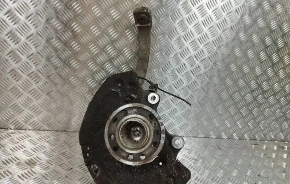 Mercedes-Benz E W238 Front wheel hub