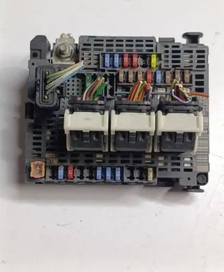 Citroen DS4 Fuse box set 9677987180 16989832 BSMAB100
