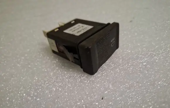 Audi 80 90 S2 B4 Fog light switch 893941535
