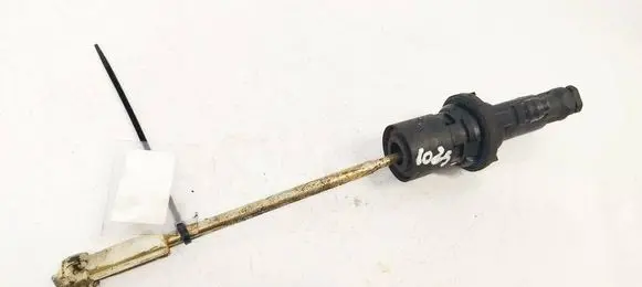 Peugeot 307 Clutch master cylinder 9637030880