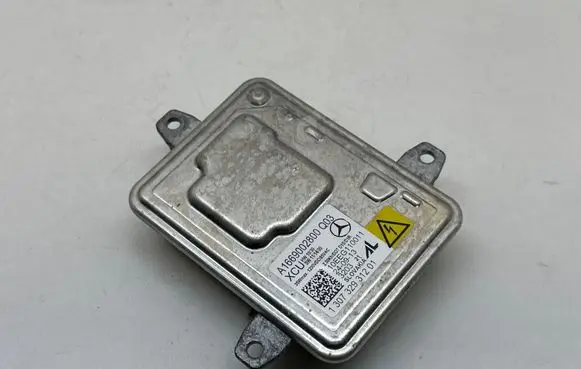 Mercedes-Benz B W246 W242 Headlight ballast module Xenon A1669002800