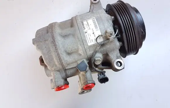 Mercedes-Benz E W213 Air conditioning (A/C) compressor (pump) A0008304500