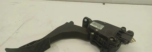 Seat Ibiza III (6L) Accelerator throttle pedal 6Q1721503B 6PV00849501