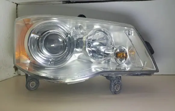 Chrysler Grand Voyager V Headlight/headlamp 26410203 264102 26410203D1S