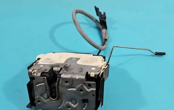 Mini One - Cooper R57 Front door lock 441627204 IMPRK1550437