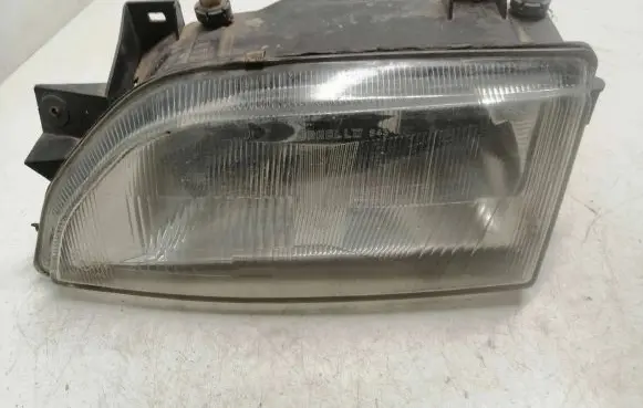 Ford Escort Headlight/headlamp D92AG13006C2B 36793381 C7V6A