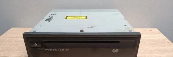 Navigation unit CD/DVD player