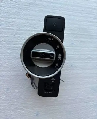 Mercedes-Benz C W204 Light switch A2049053103