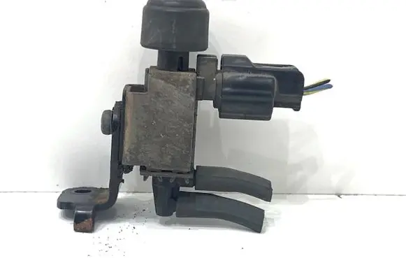 Honda Accord Fuel pressure regulator 