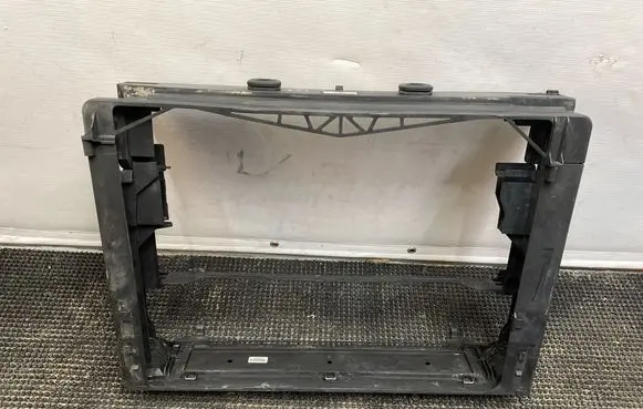 BMW 5 GT F07 Radiator support slam panel 7562592