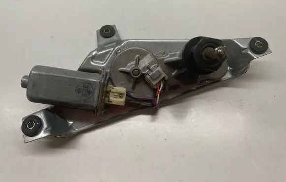 Mitsubishi Galant Rear window wiper motor WM412091S
